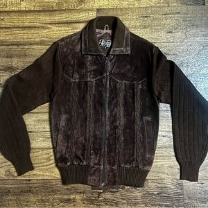 Chartwell ~ Vintage (1970’s) ~ Men’s Medium ~ Brown Genuine Suede Leather Jacket